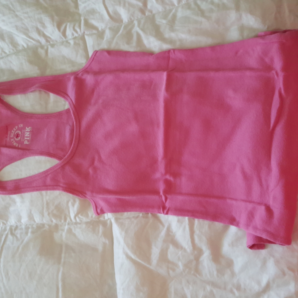 NWOT Tank .. Feel free to make offer